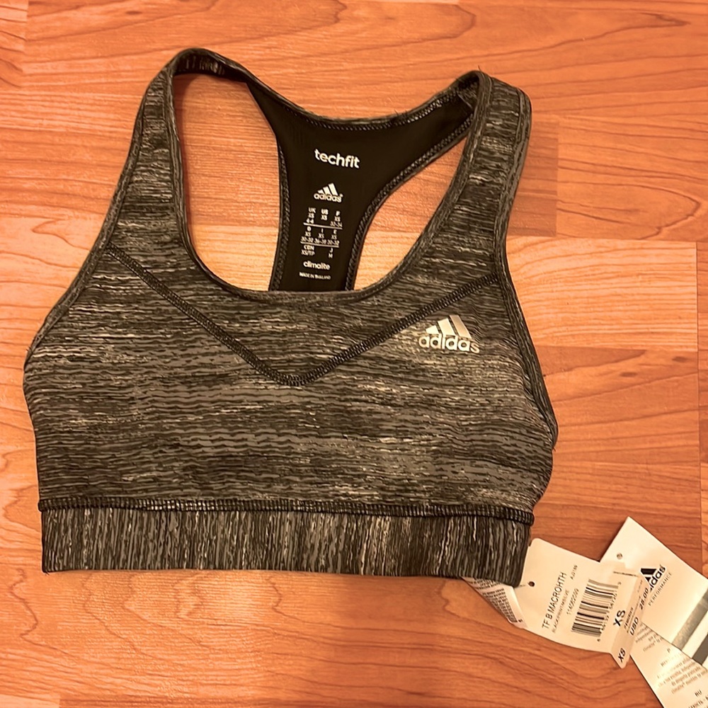 NWT ADIDAS sports bra XS